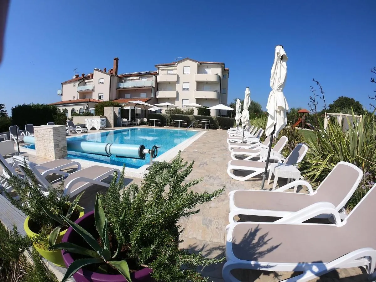 Villa Badi Lovrečica Pensión