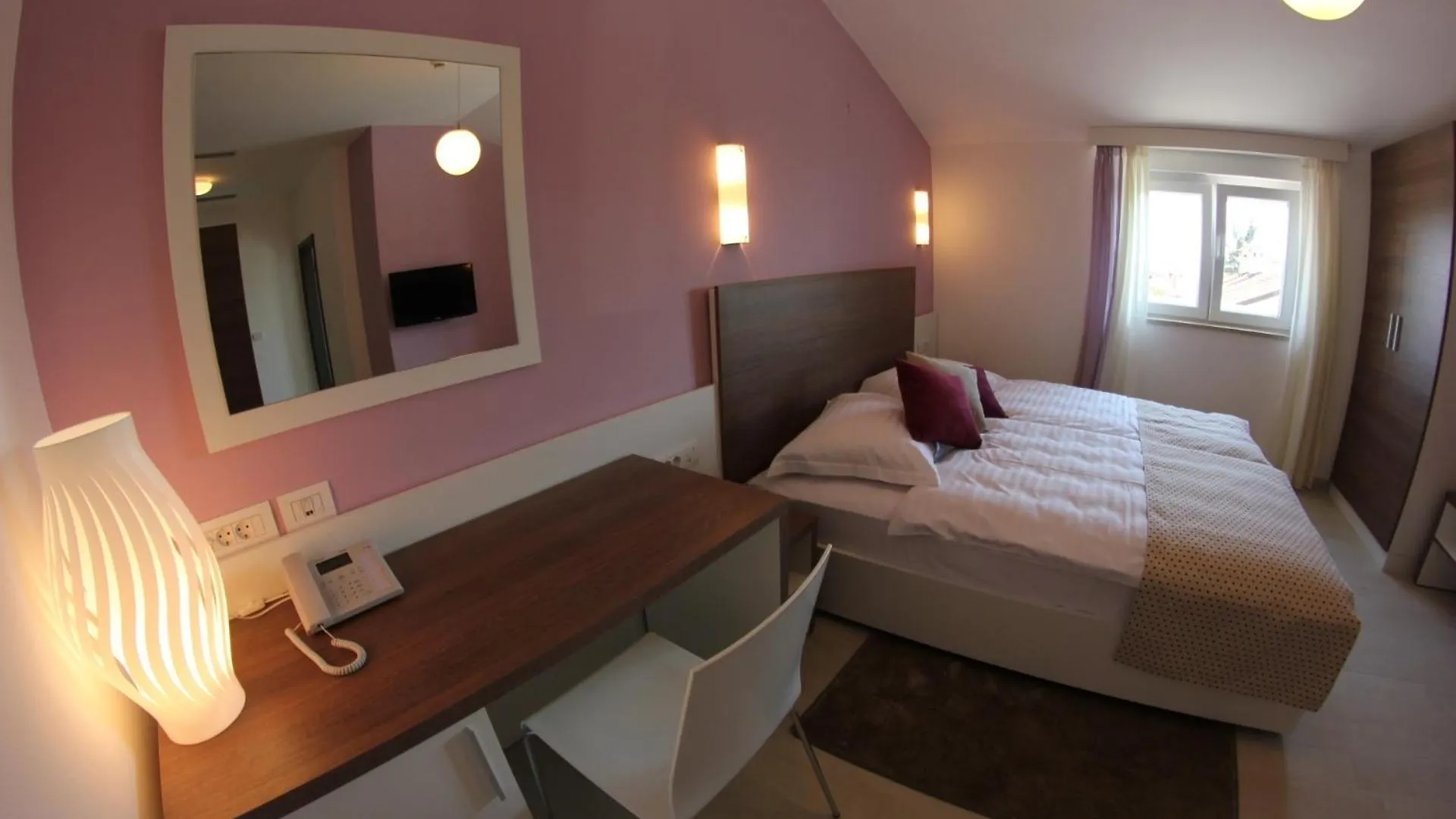 Villa Badi Lovrečica 3*,  Kroatien